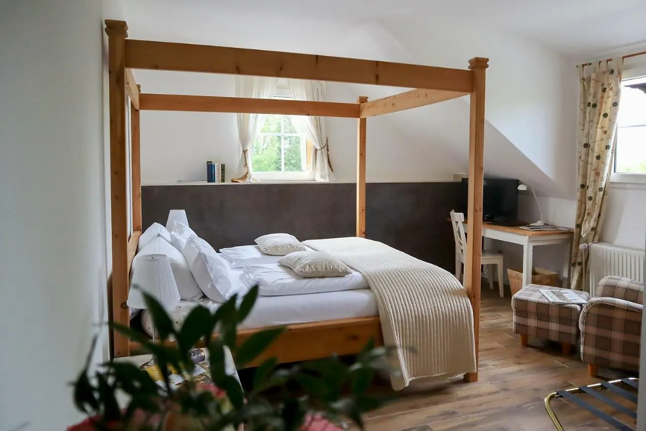 Hotel Gut Moschenhof Duesseldorf  Dusseldorf